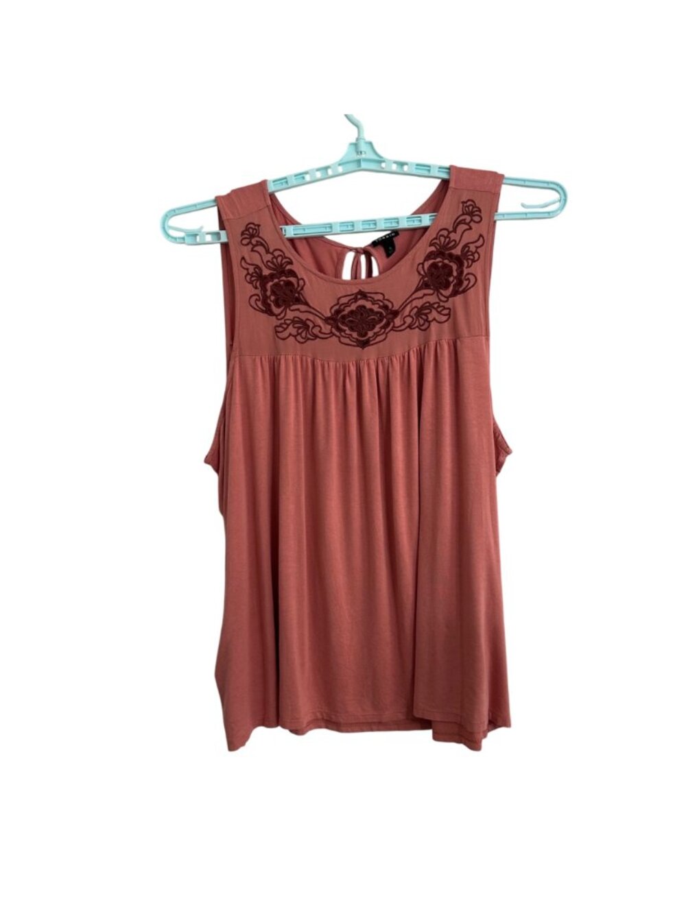 Torrid Womens Plus Size 5 (5X) Embroidered Top Rose Back Tie Closure Boho Fairy - Picture 2 of 9